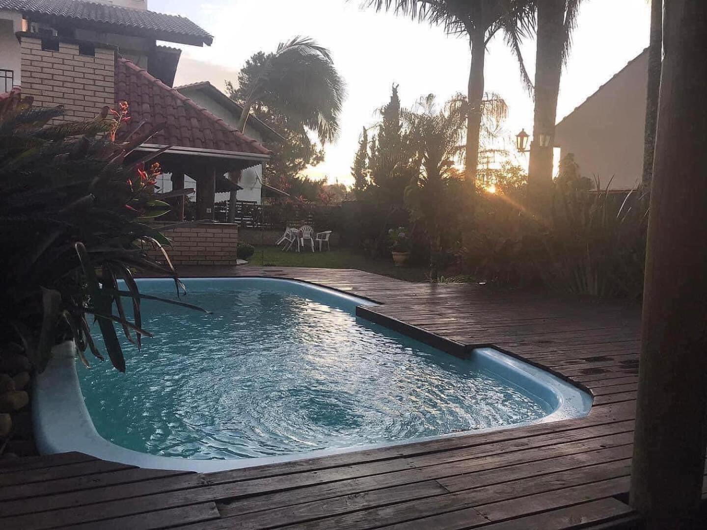 Bangalo Em Frente A Reserva Ecologica E 300m Do Mar Holiday home *